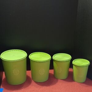 TUPPERWARE VINTAGE  set of 4 LIME Green Kitchen Canister Set GUC